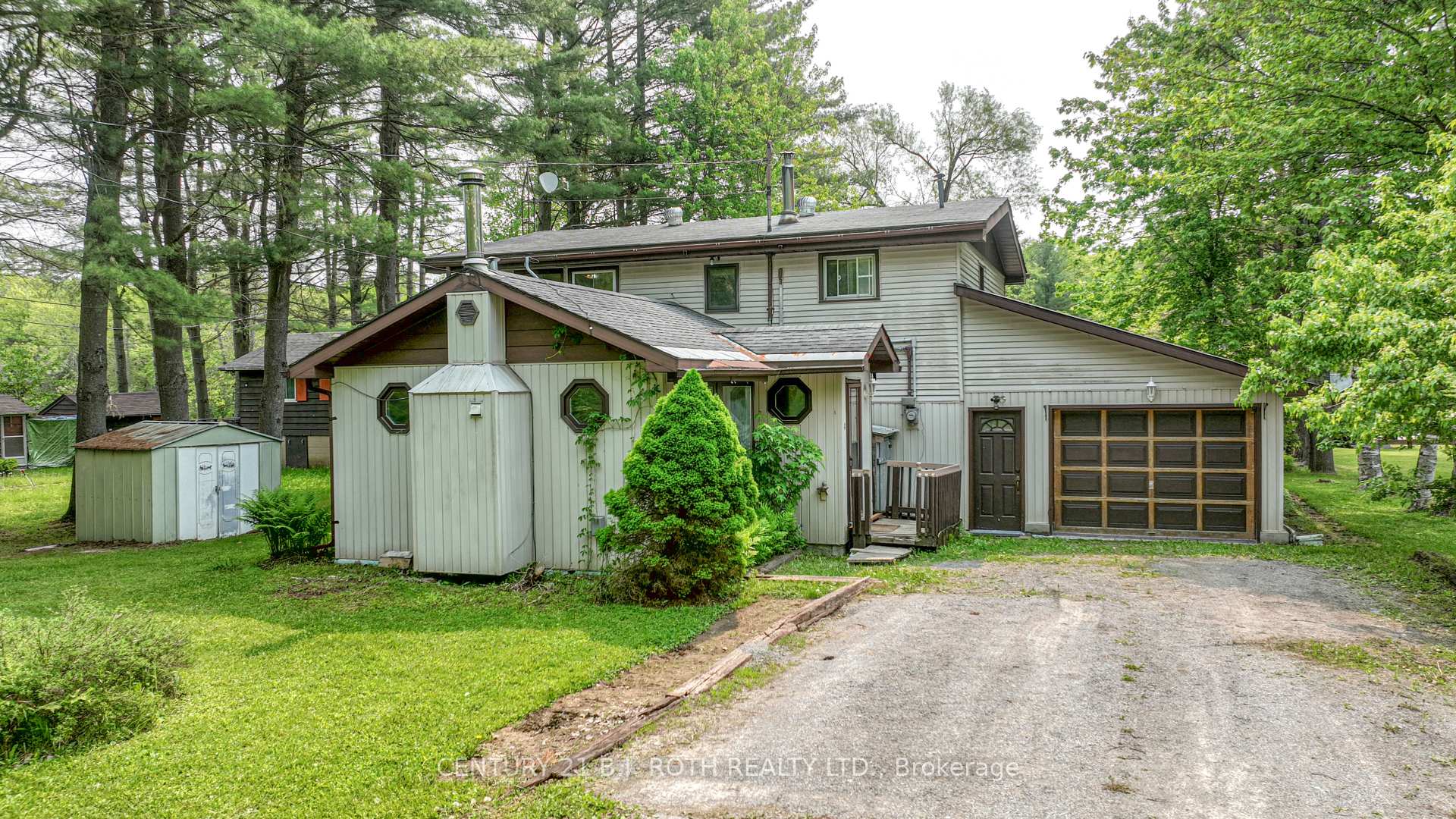 Front of 3456 Jean Street