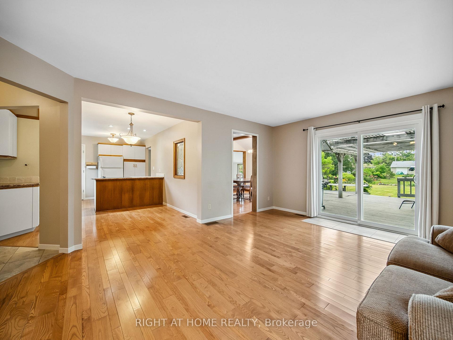 Photo 12 of 1415 Cunningham Crescent, Severn, Rural Severn — HOMEH