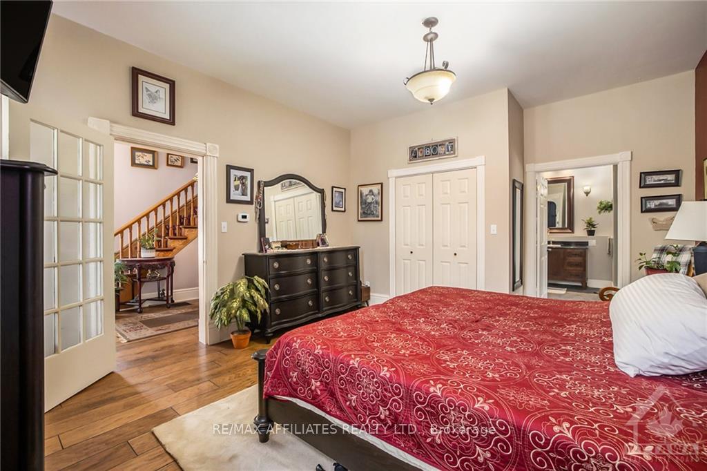 Photo 10 of 15 Carleton Street, Rideau Lakes, Rideau Lakes (Newboro) Twp — HOMEH