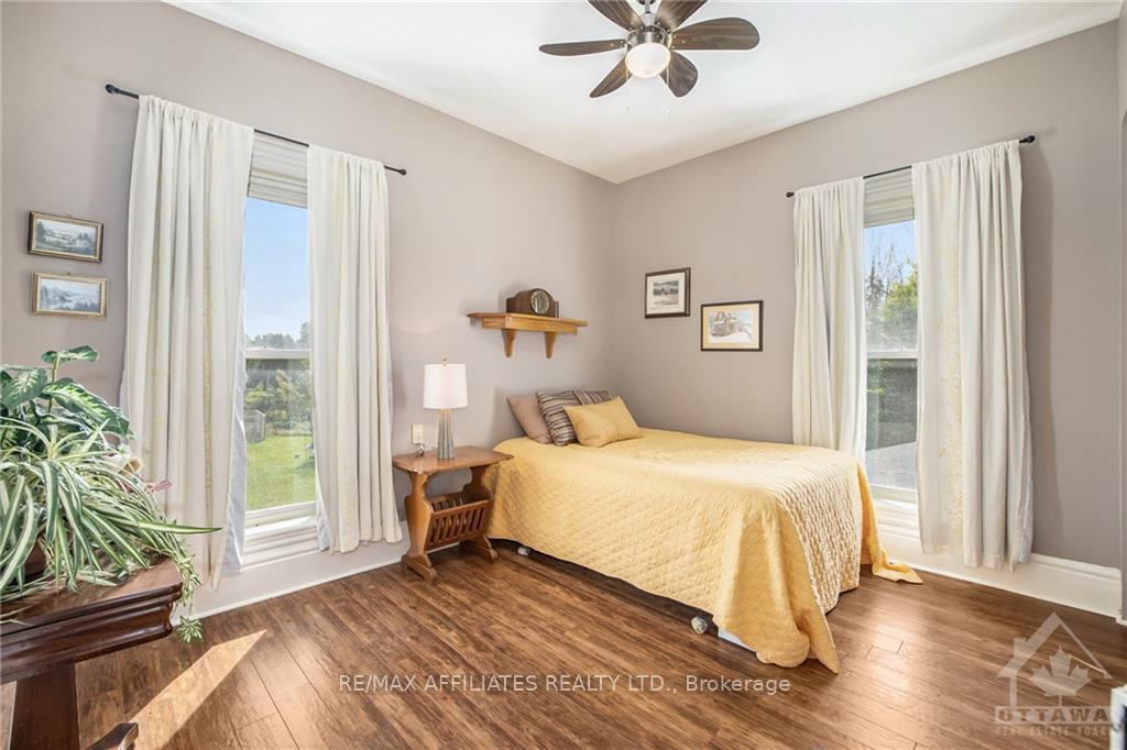 Photo 14 of 15 Carleton Street, Rideau Lakes, Rideau Lakes (Newboro) Twp — HOMEH