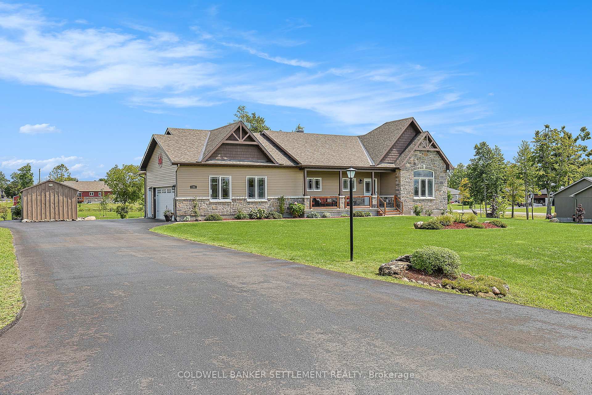 Photo 3 of 39 Joseph Way, Rideau Lakes, Rideau Lakes (South Elmsley) Twp — HOMEH