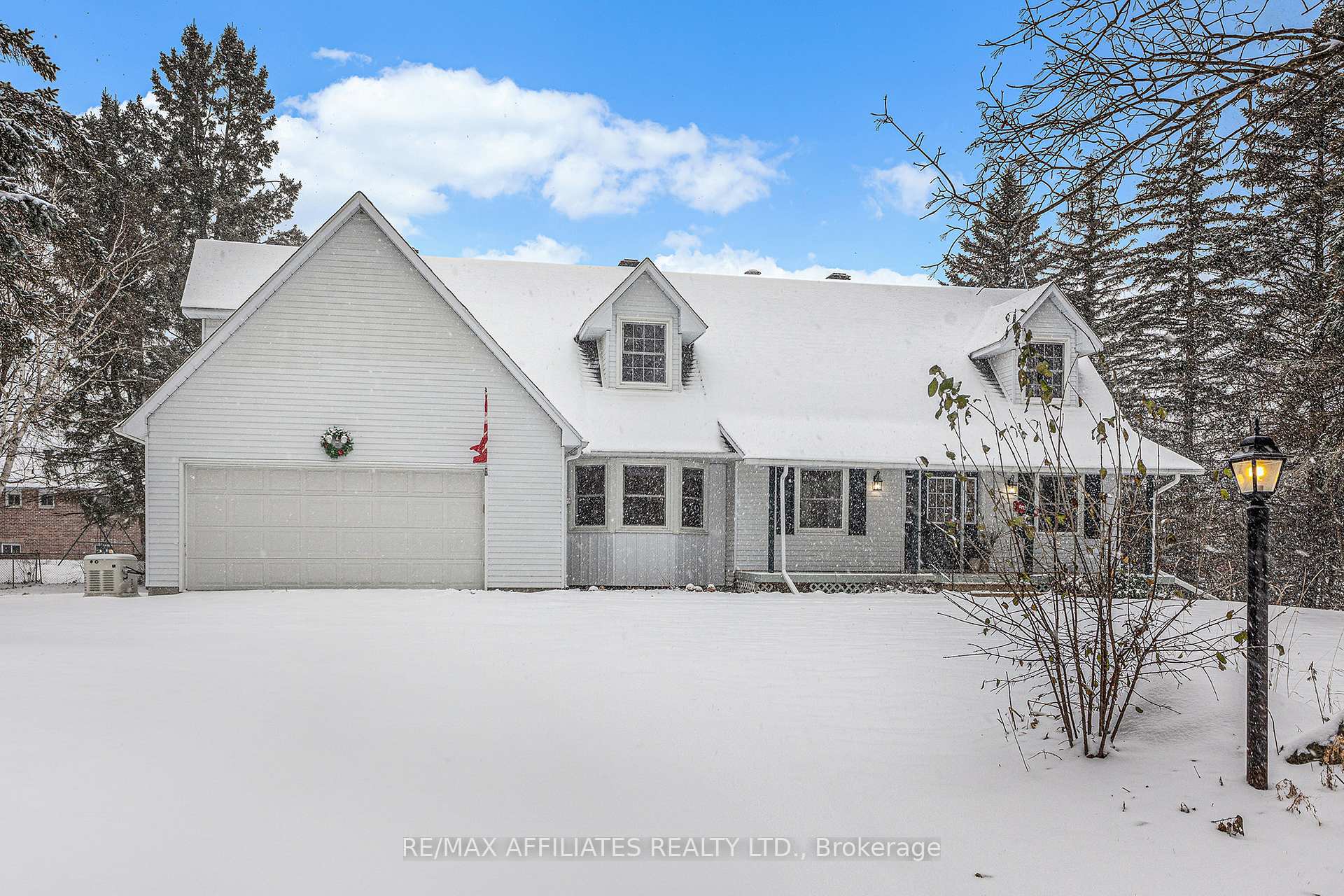 Photo 1 of 8 Fairlane Drive, Rideau Lakes, Rideau Lakes (South Elmsley) Twp — HOMEH