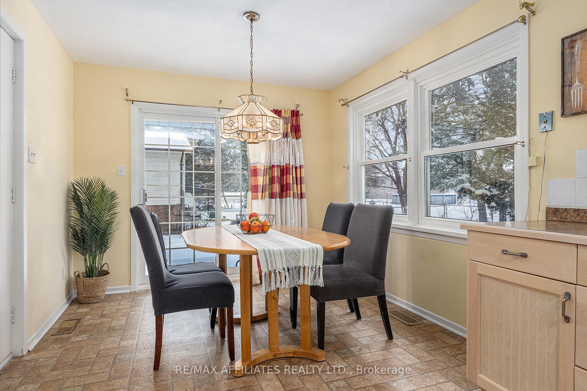 Photo 4 of 8 Fairlane Drive, Rideau Lakes, Rideau Lakes (South Elmsley) Twp — HOMEH
