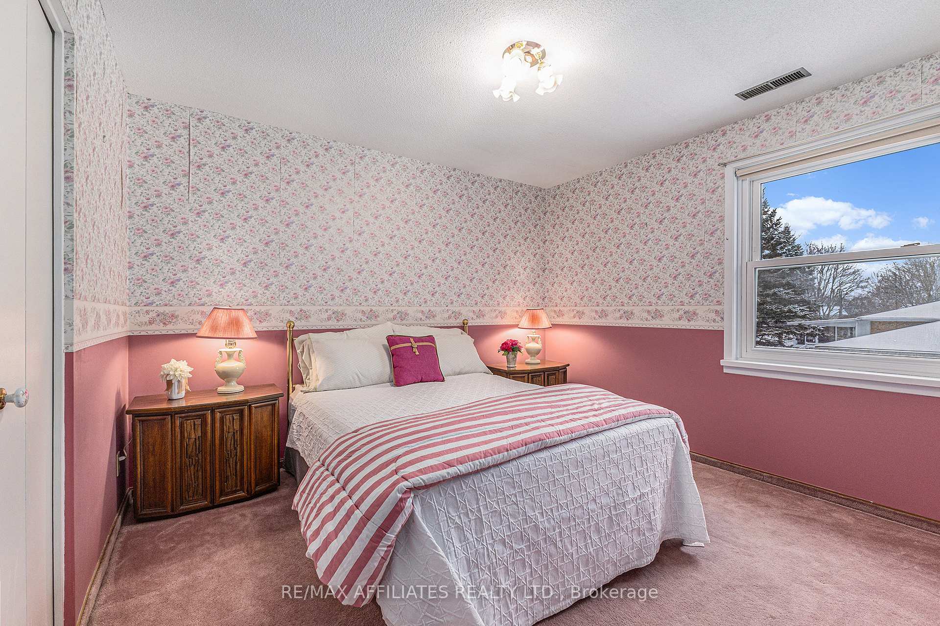 Photo 15 of 8 Fairlane Drive, Rideau Lakes, Rideau Lakes (South Elmsley) Twp — HOMEH
