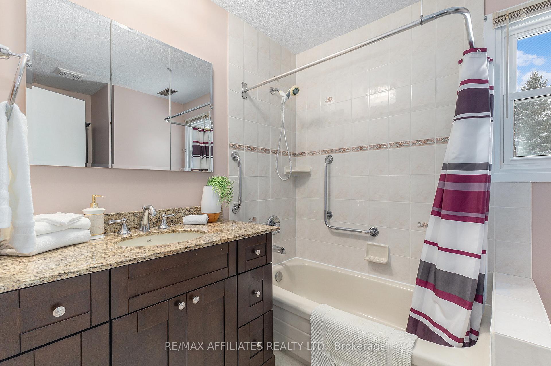 Photo 16 of 8 Fairlane Drive, Rideau Lakes, Rideau Lakes (South Elmsley) Twp — HOMEH