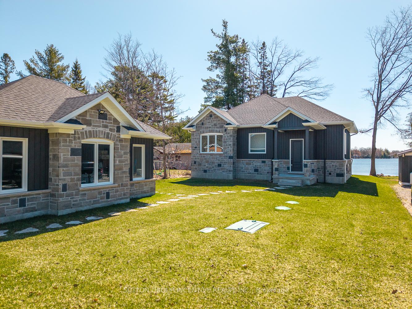Front of 3331 Lake St George Boulevard