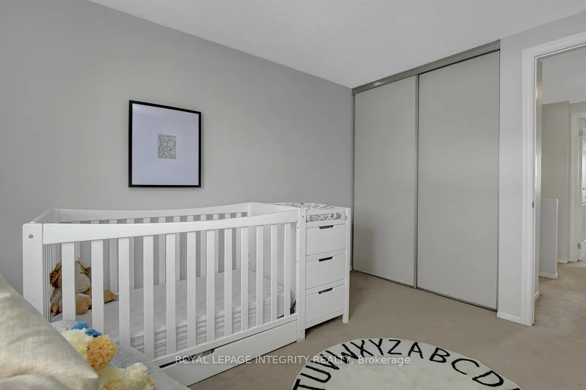 Photo 47 of 34 Stokes Crescent, Ottawa, Kanata - Glencairn/Hazeldean — HOMEH