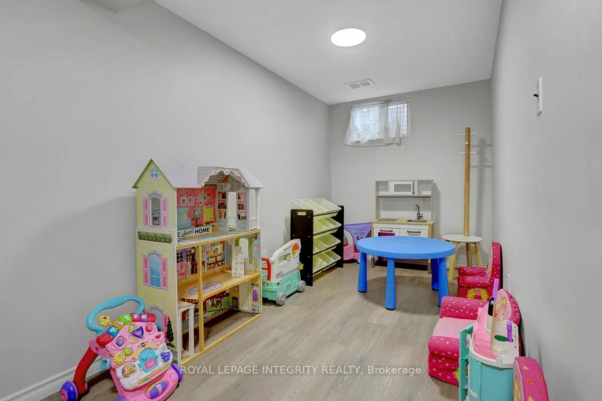 Photo 67 of 34 Stokes Crescent, Ottawa, Kanata - Glencairn/Hazeldean — HOMEH