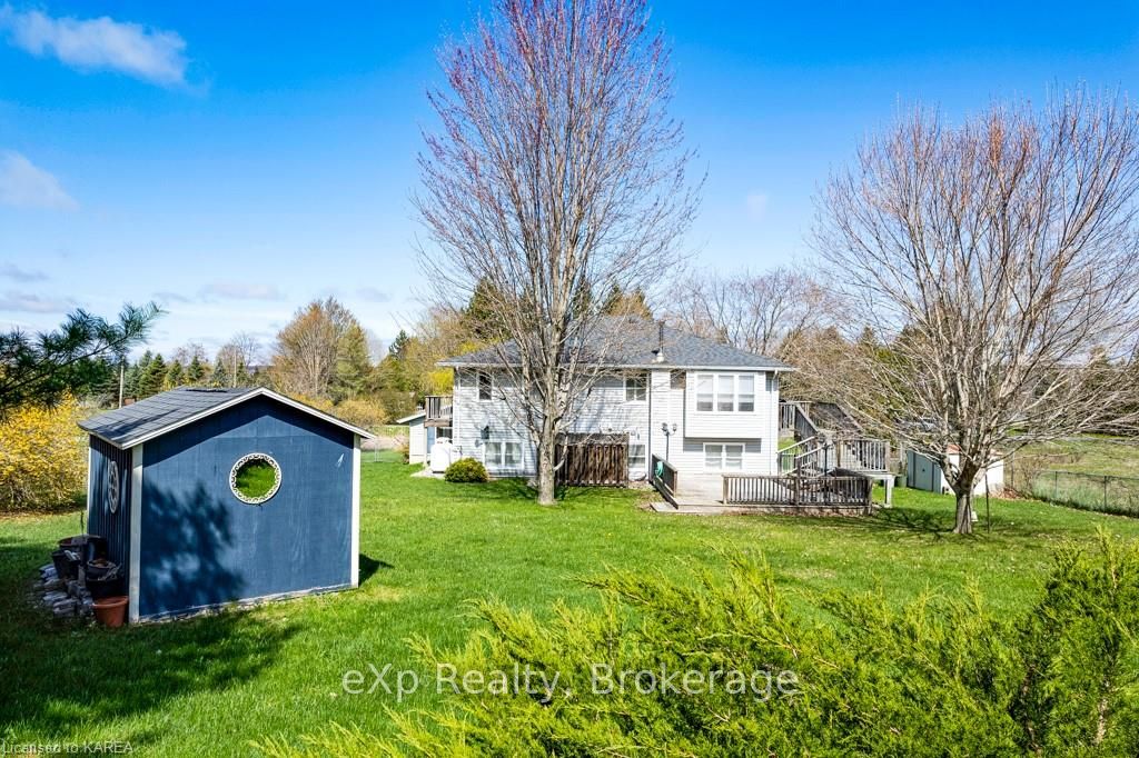 Photo 36 of 28 Mountain View Lane, Rideau Lakes, Rideau Lakes (North Crosby) Twp — HOMEH