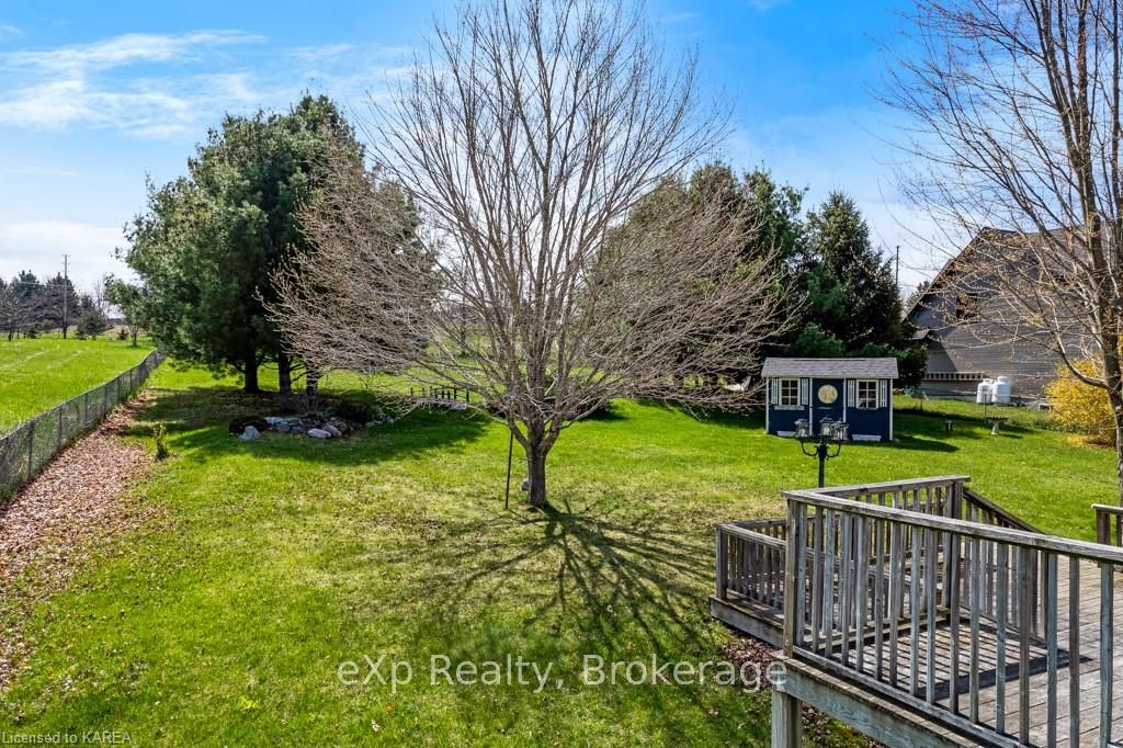 Photo 11 of 28 Mountain View Lane, Rideau Lakes, Rideau Lakes (North Crosby) Twp — HOMEH