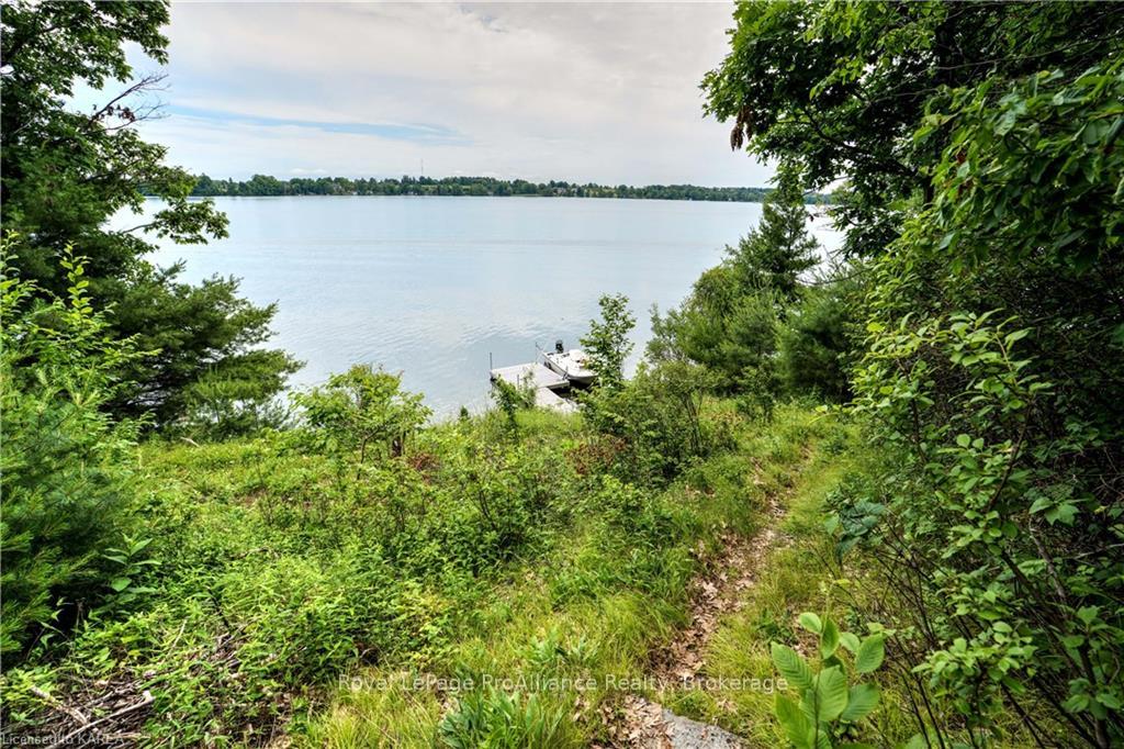 Photo 8 of LT 25 Upper Rideau Lake, Rideau Lakes, Rideau Lakes (North Crosby) Twp — HOMEH