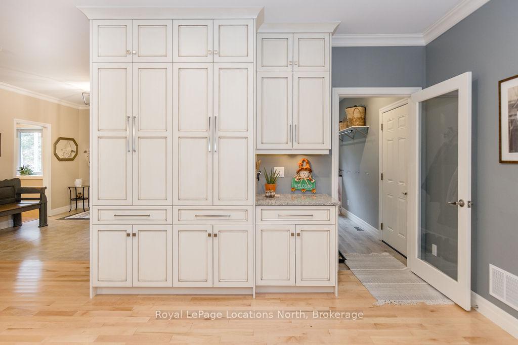 Photo 18 of 1035 Laidlaw Avenue, Severn, Washago — HOMEH