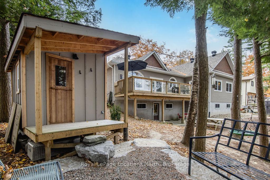 Photo 36 of 1035 Laidlaw Avenue, Severn, Washago — HOMEH