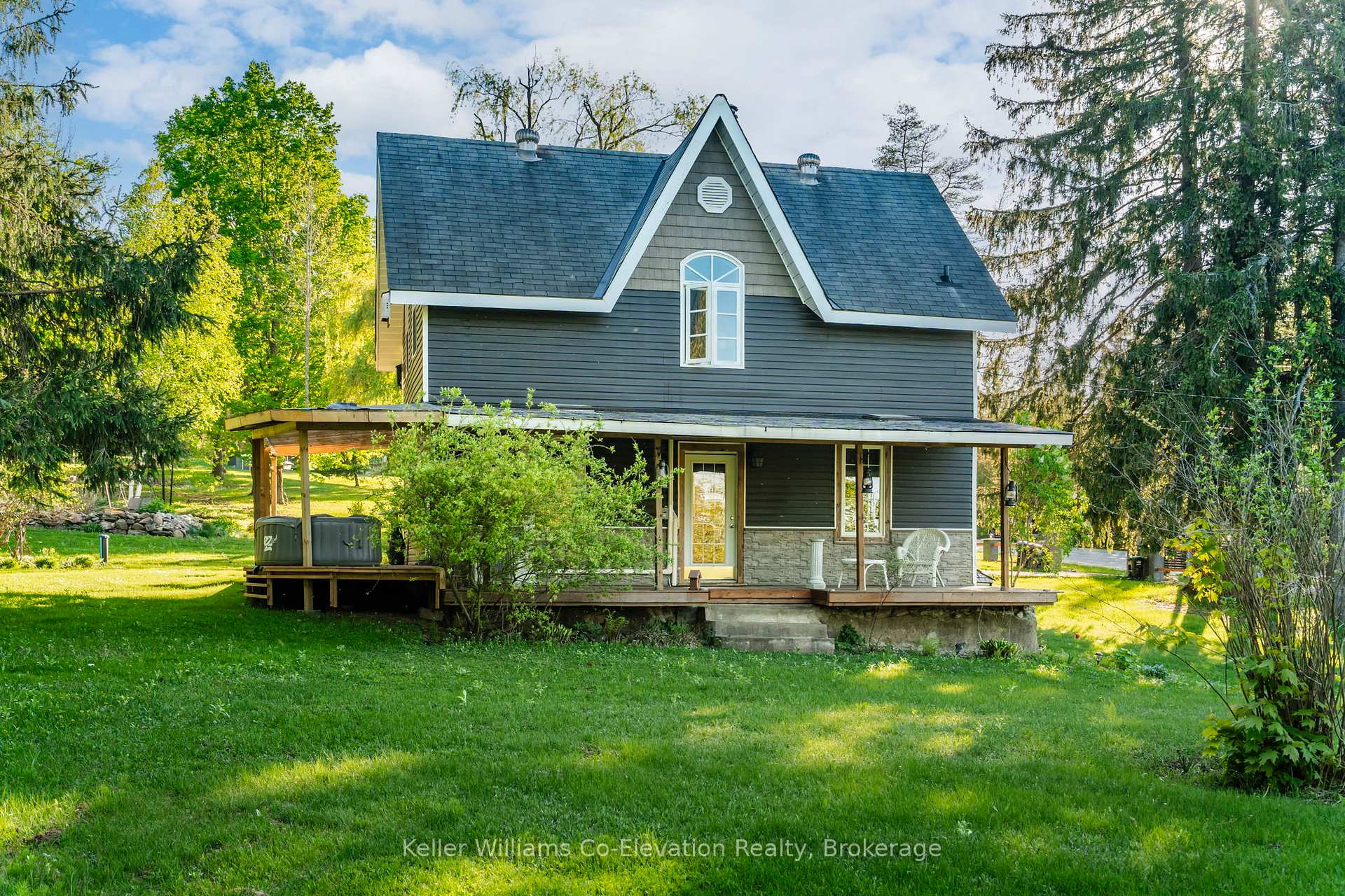 Front of 2975 Fesserton Side Road