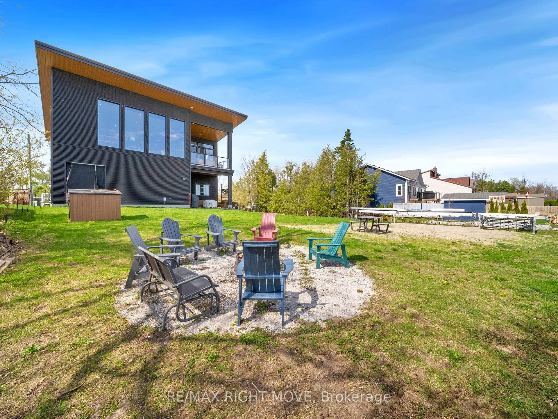 Photo 18 of 1925 Woods Bay Road, Severn, Rural Severn — HOMEH