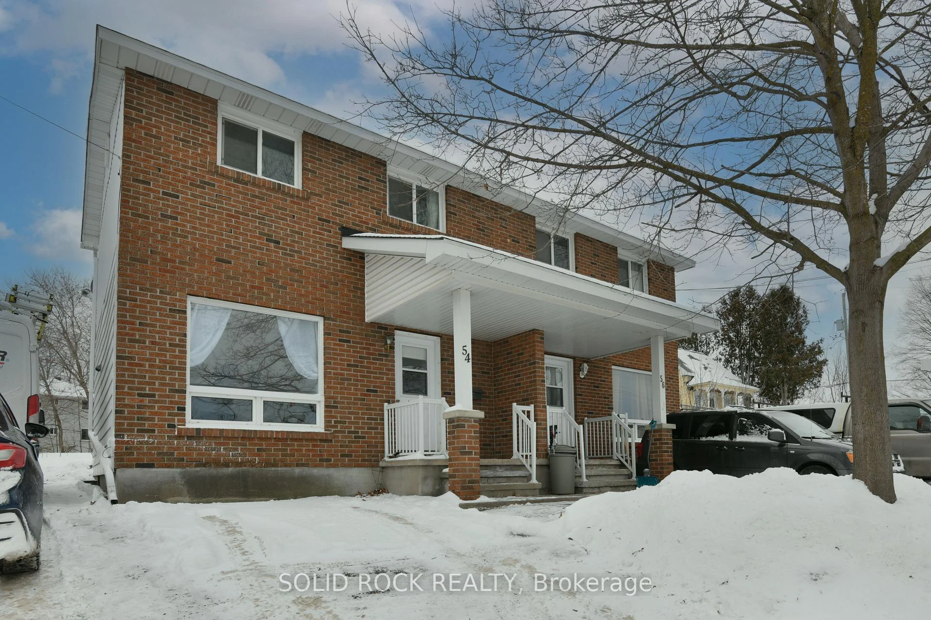 Photo 3 of 54 William Street W, Arnprior — HOMEH