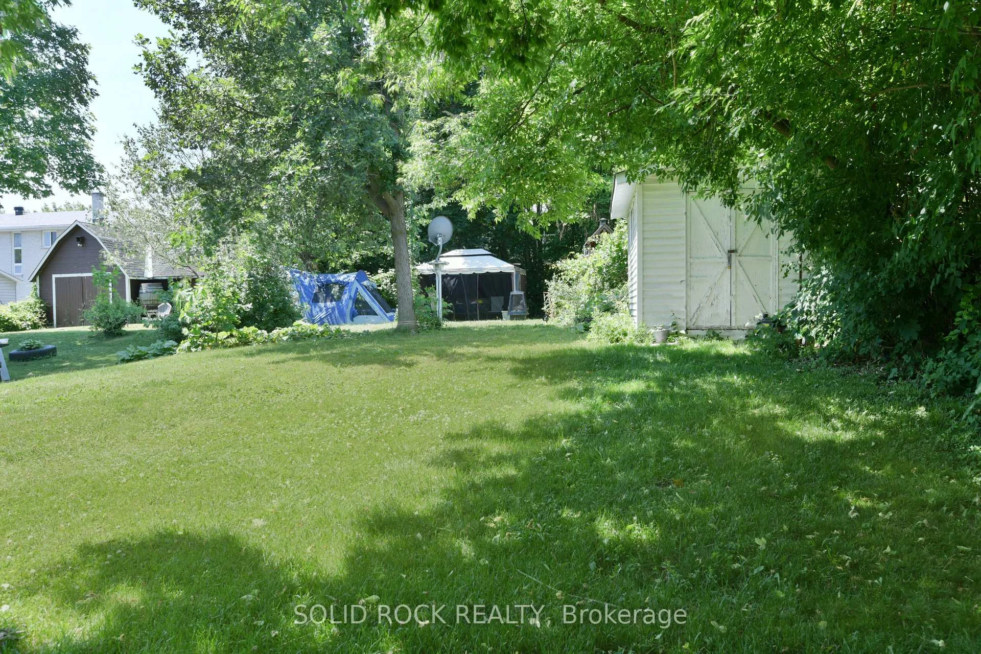 Photo 6 of 54 William Street W, Arnprior — HOMEH