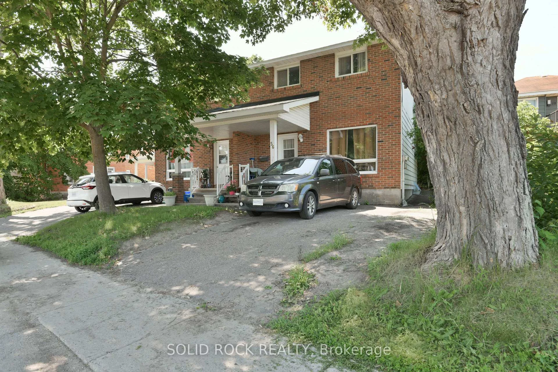 Photo 10 of 54 William Street W, Arnprior — HOMEH