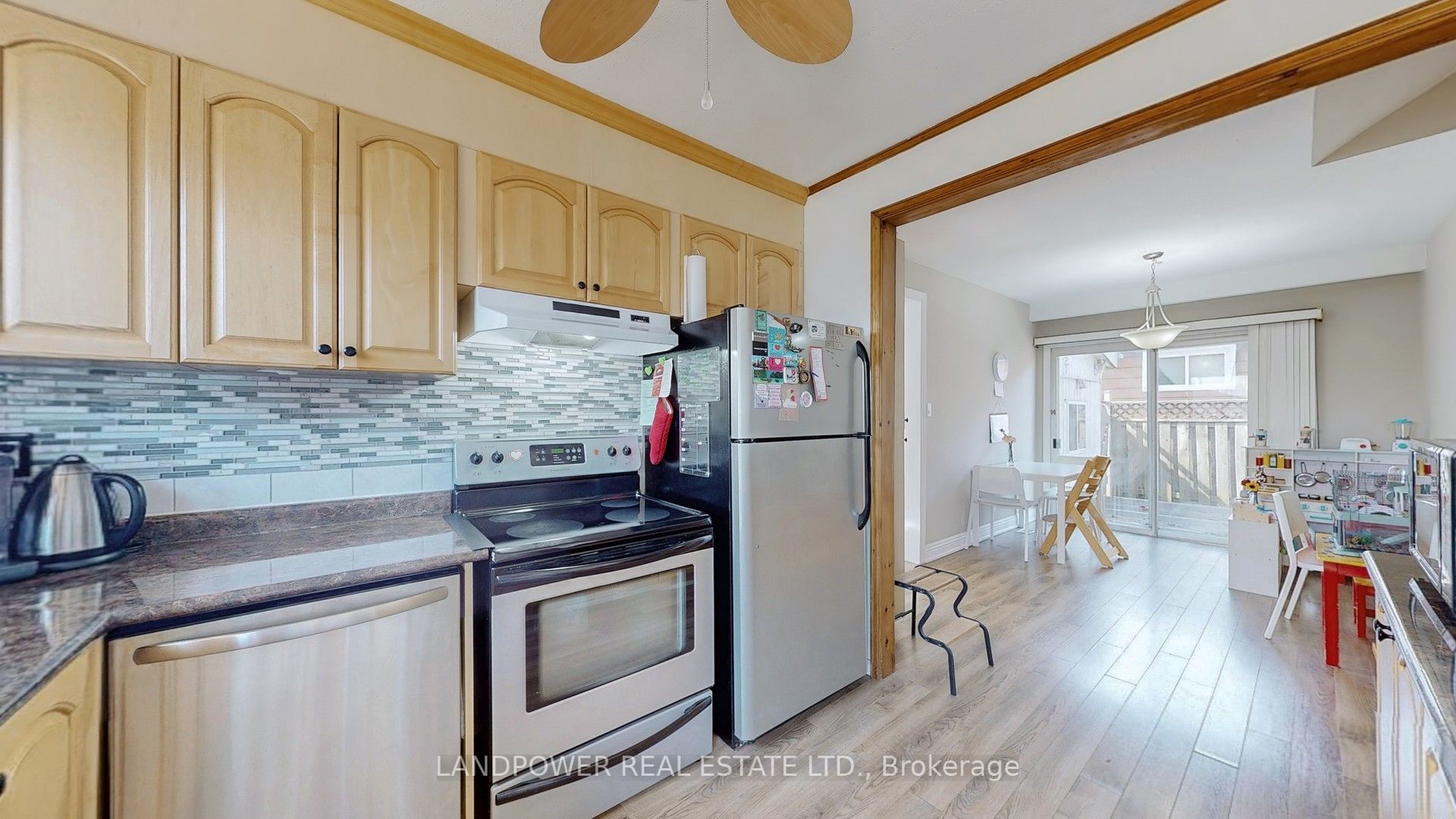 Photo 48 of 825 Naroch Boulevard, Pickering, Bay Ridges — HOMEH