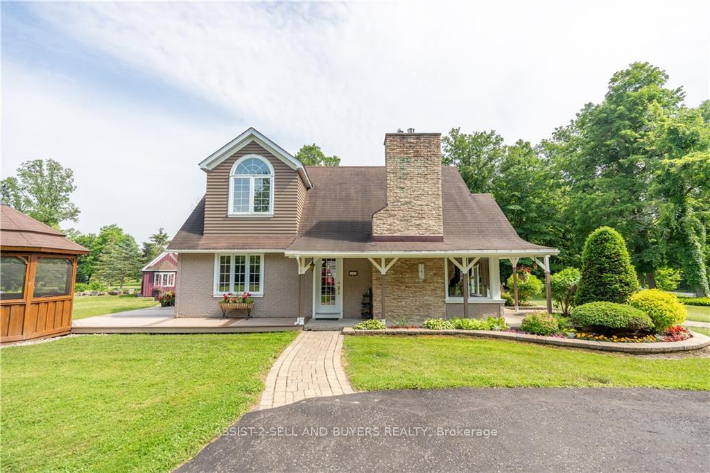 Front of 5527 County Road 27