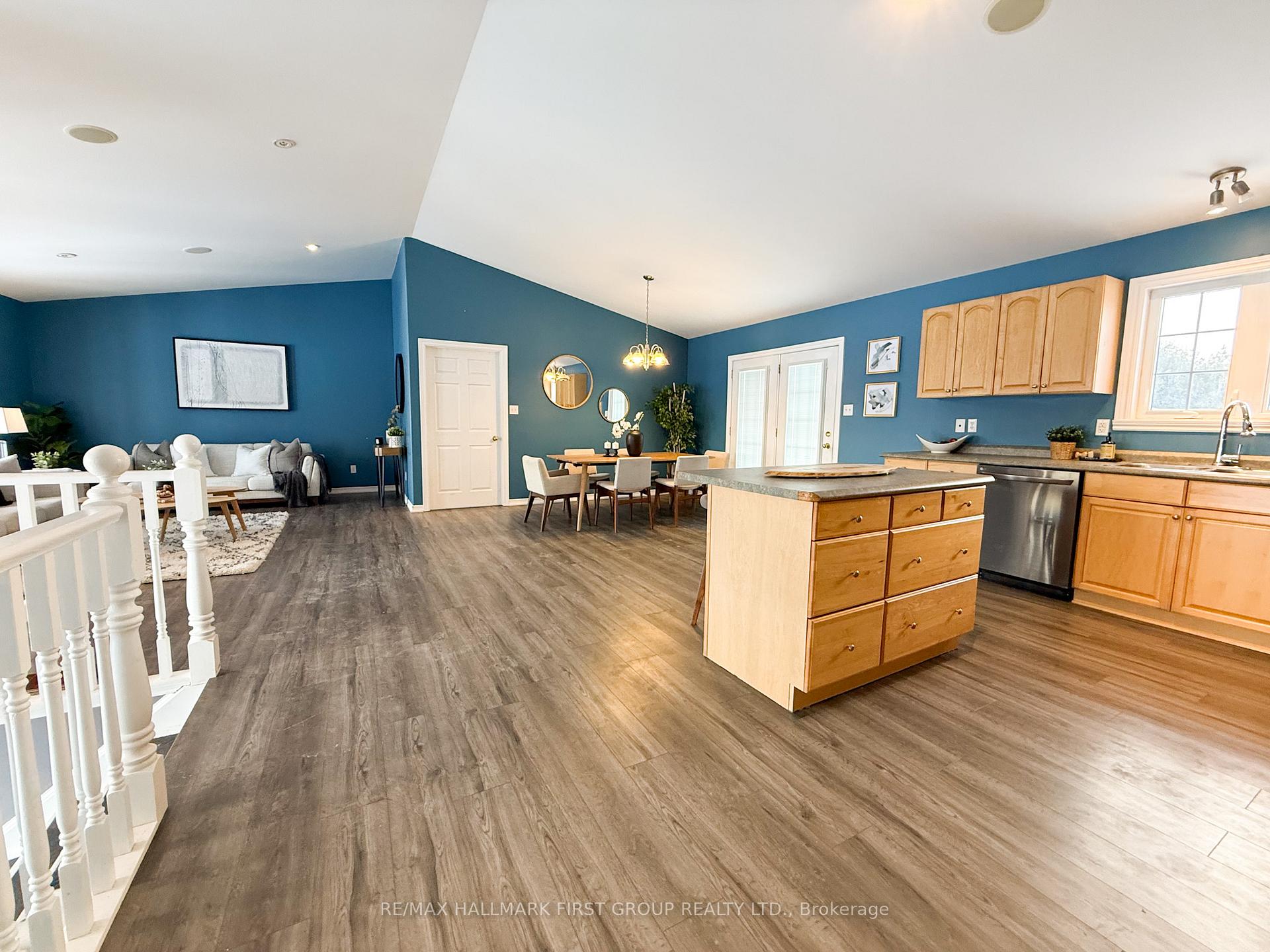 Photo 3 of 935 Earl Avenue, Selwyn — HOMEH