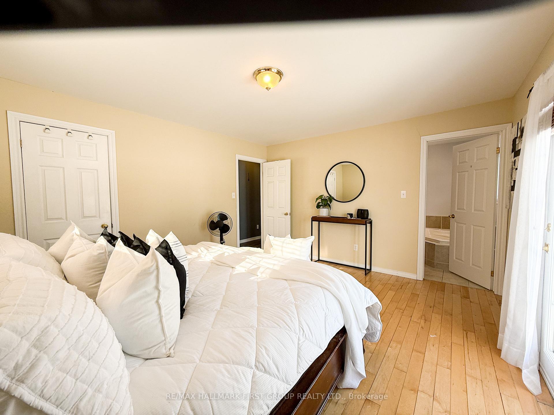 Photo 9 of 935 Earl Avenue, Selwyn — HOMEH