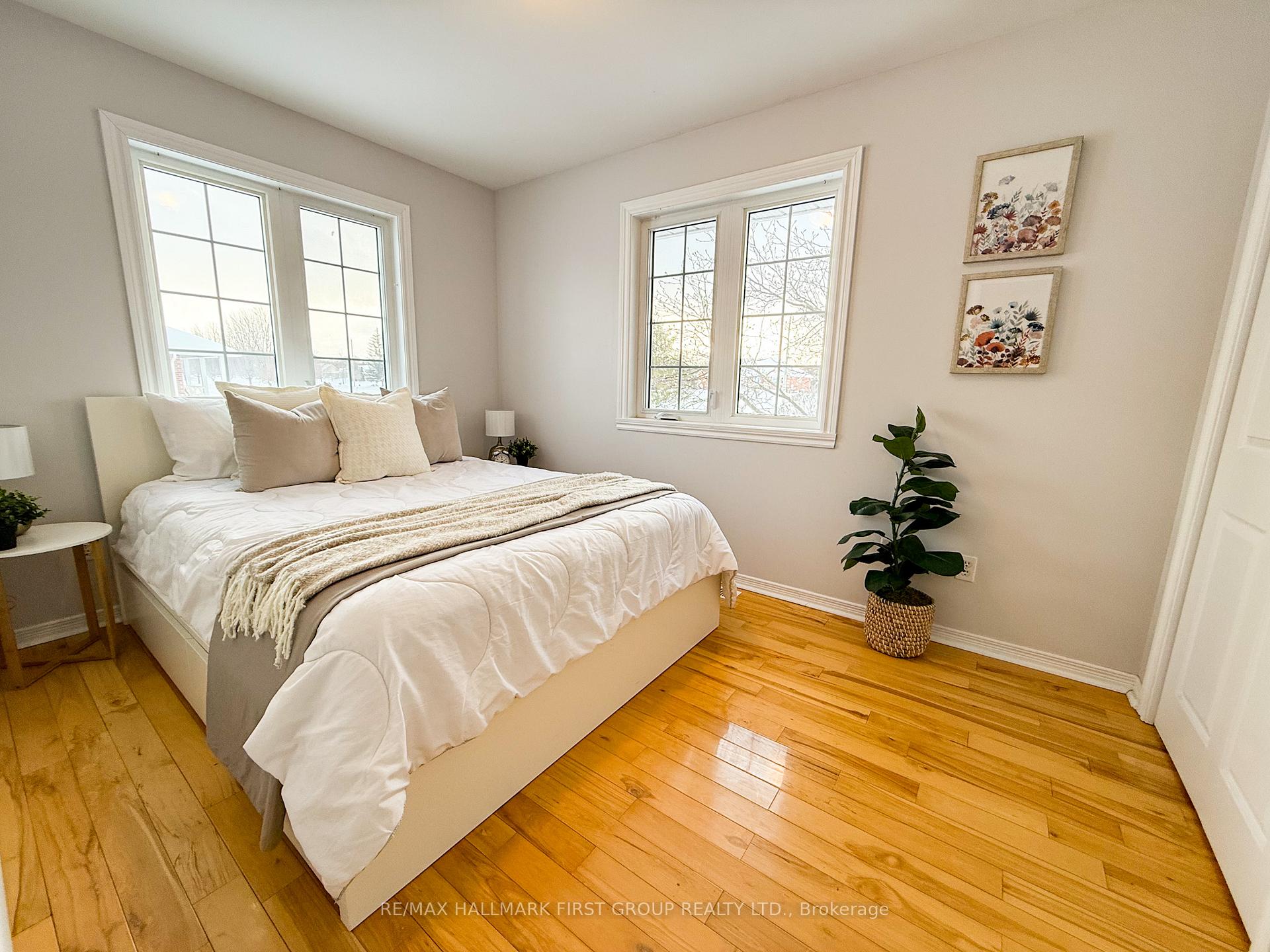 Photo 11 of 935 Earl Avenue, Selwyn — HOMEH
