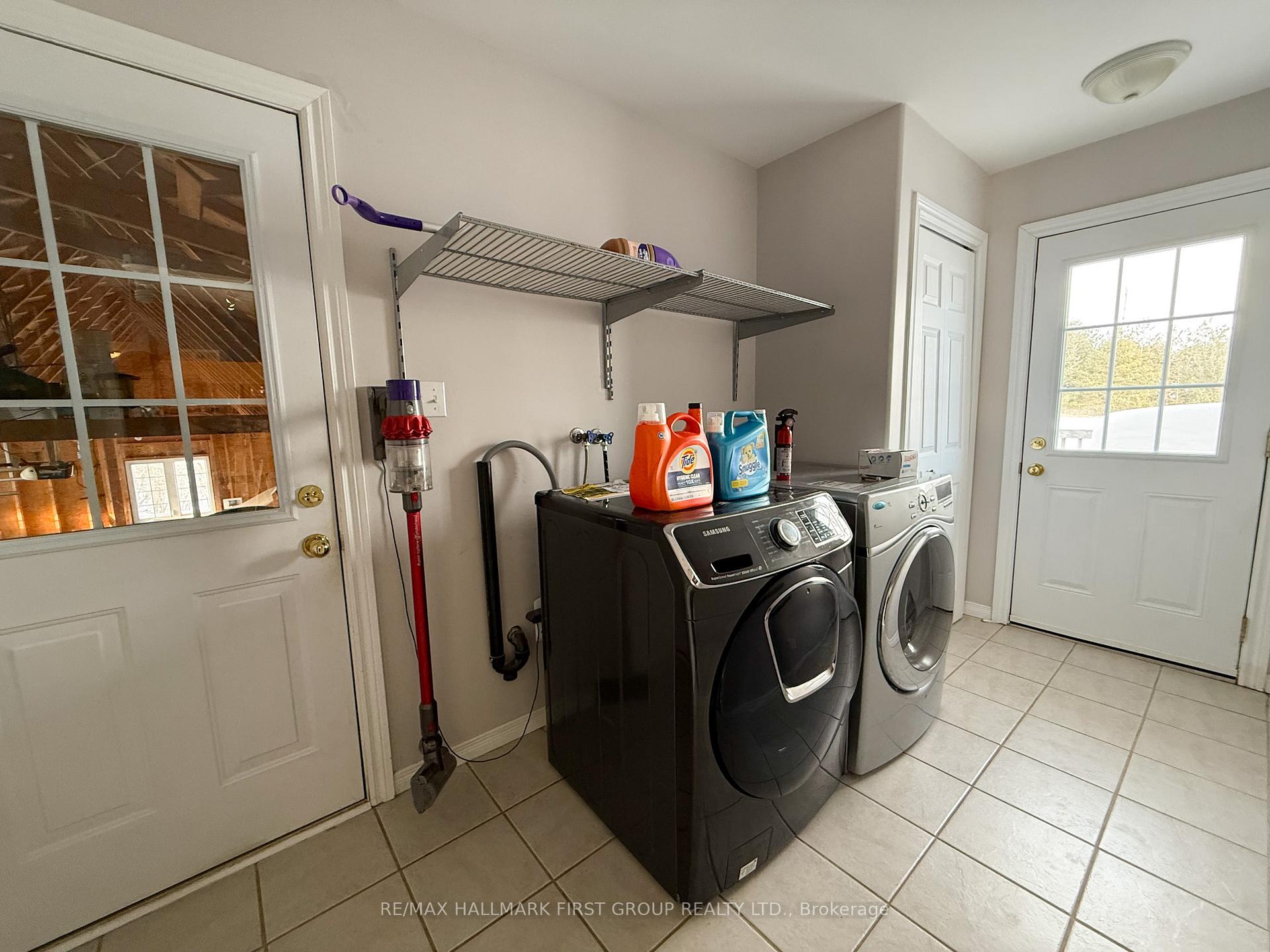 Photo 13 of 935 Earl Avenue, Selwyn — HOMEH
