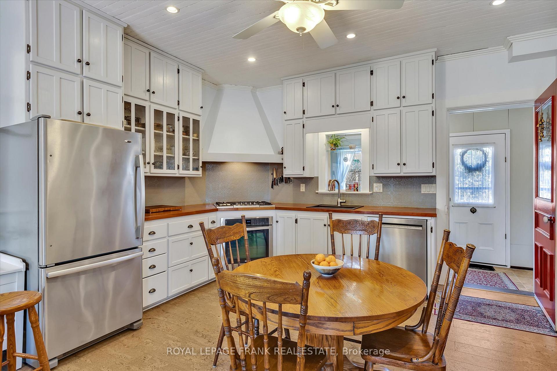 Photo 13 of 26 Prospect Street, Selwyn — HOMEH