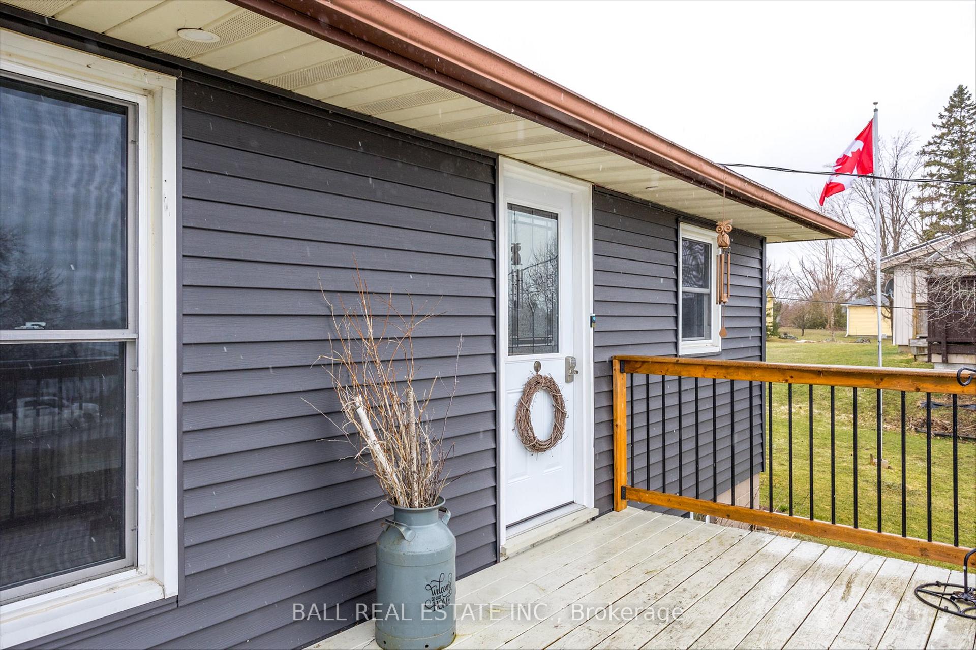 Photo 3 of 851 Kimberly Drive, Selwyn — HOMEH
