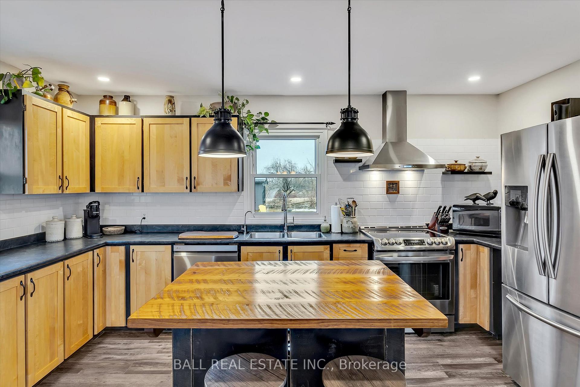 Photo 26 of 851 Kimberly Drive, Selwyn — HOMEH