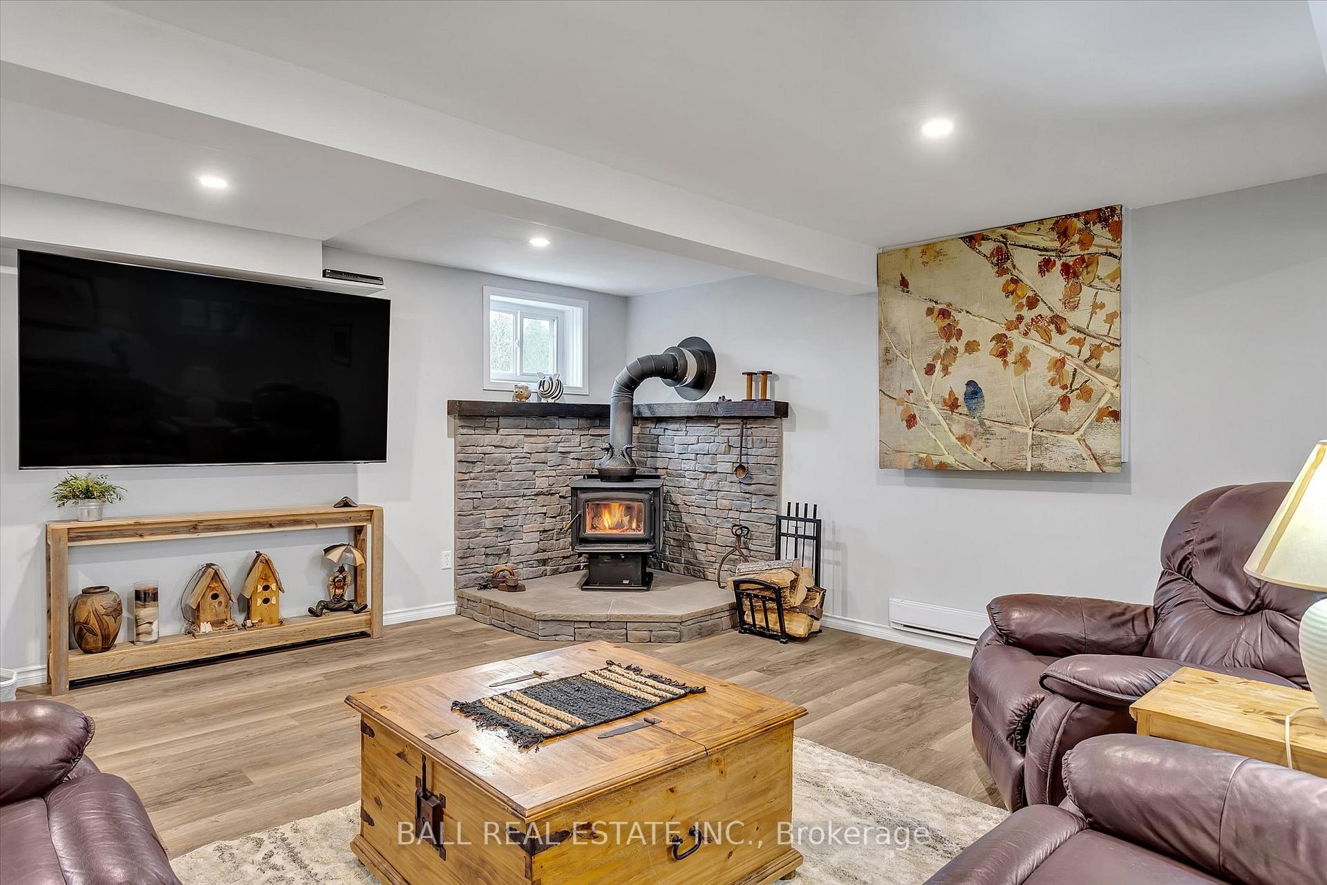 Photo 36 of 851 Kimberly Drive, Selwyn — HOMEH