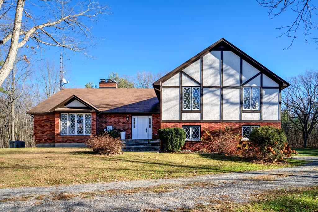 Photo 1 of 739 Sand Lake Road E, Rideau Lakes, Rideau Lakes (South Crosby) Twp — HOMEH