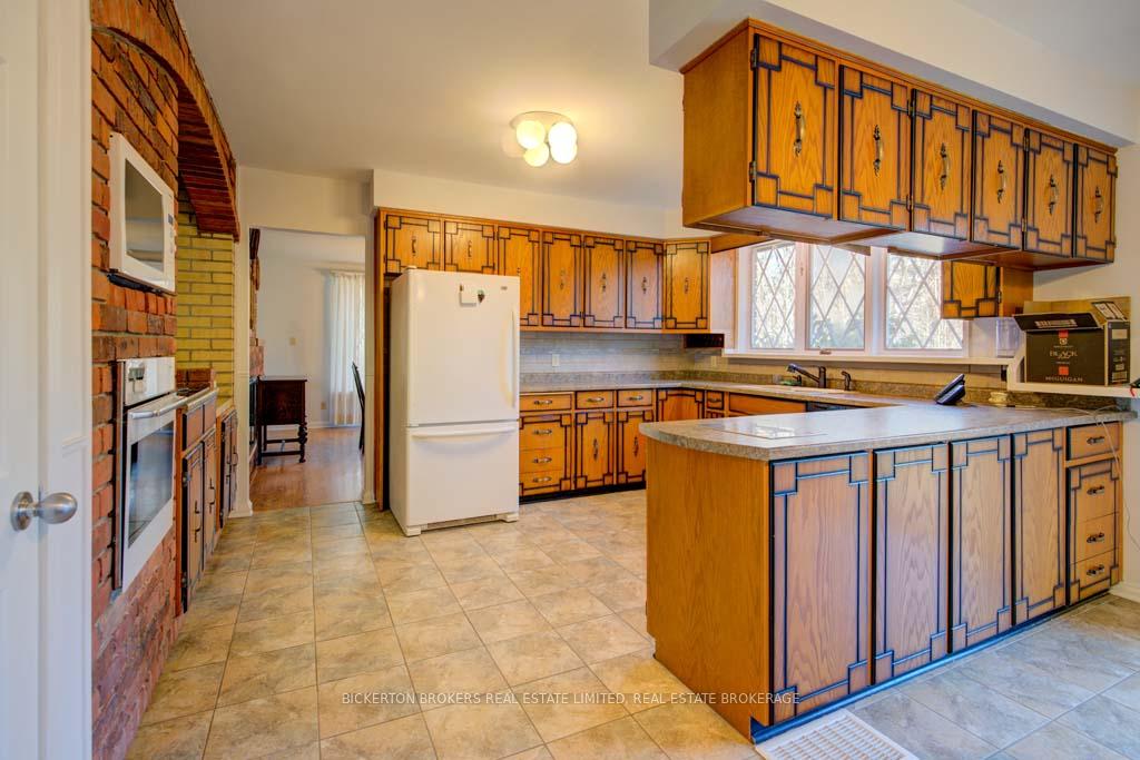 Photo 9 of 739 Sand Lake Road E, Rideau Lakes, Rideau Lakes (South Crosby) Twp — HOMEH
