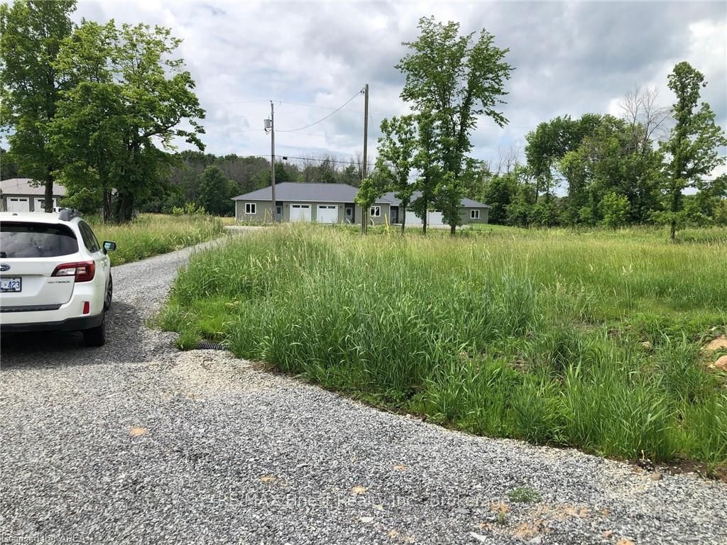 Photo 17 of 65 Sunnyside Road, Rideau Lakes, Rideau Lakes (North Crosby) Twp — HOMEH
