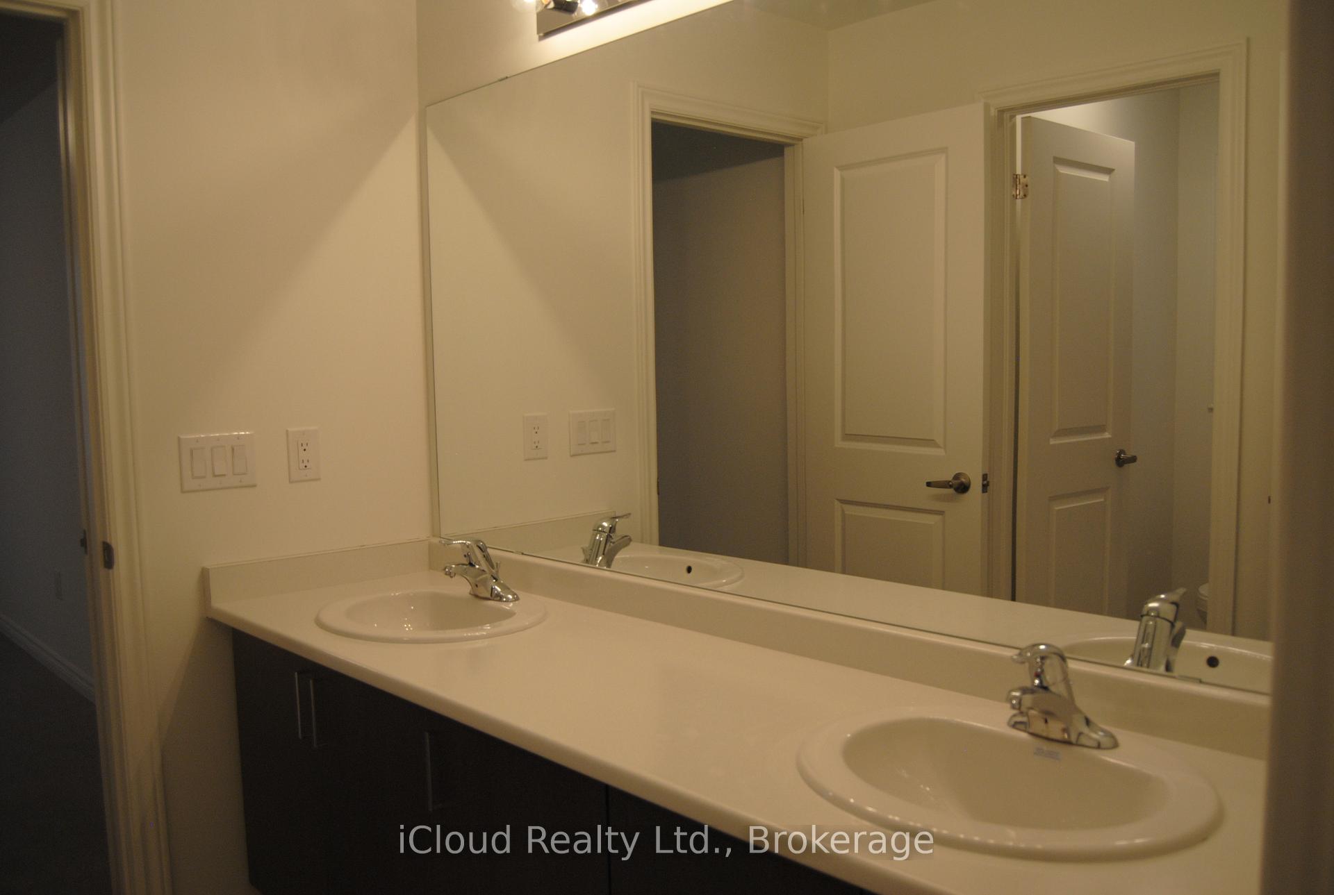 Photo 21 of 22 Sassafras Road, Springwater, Midhurst — HOMEH