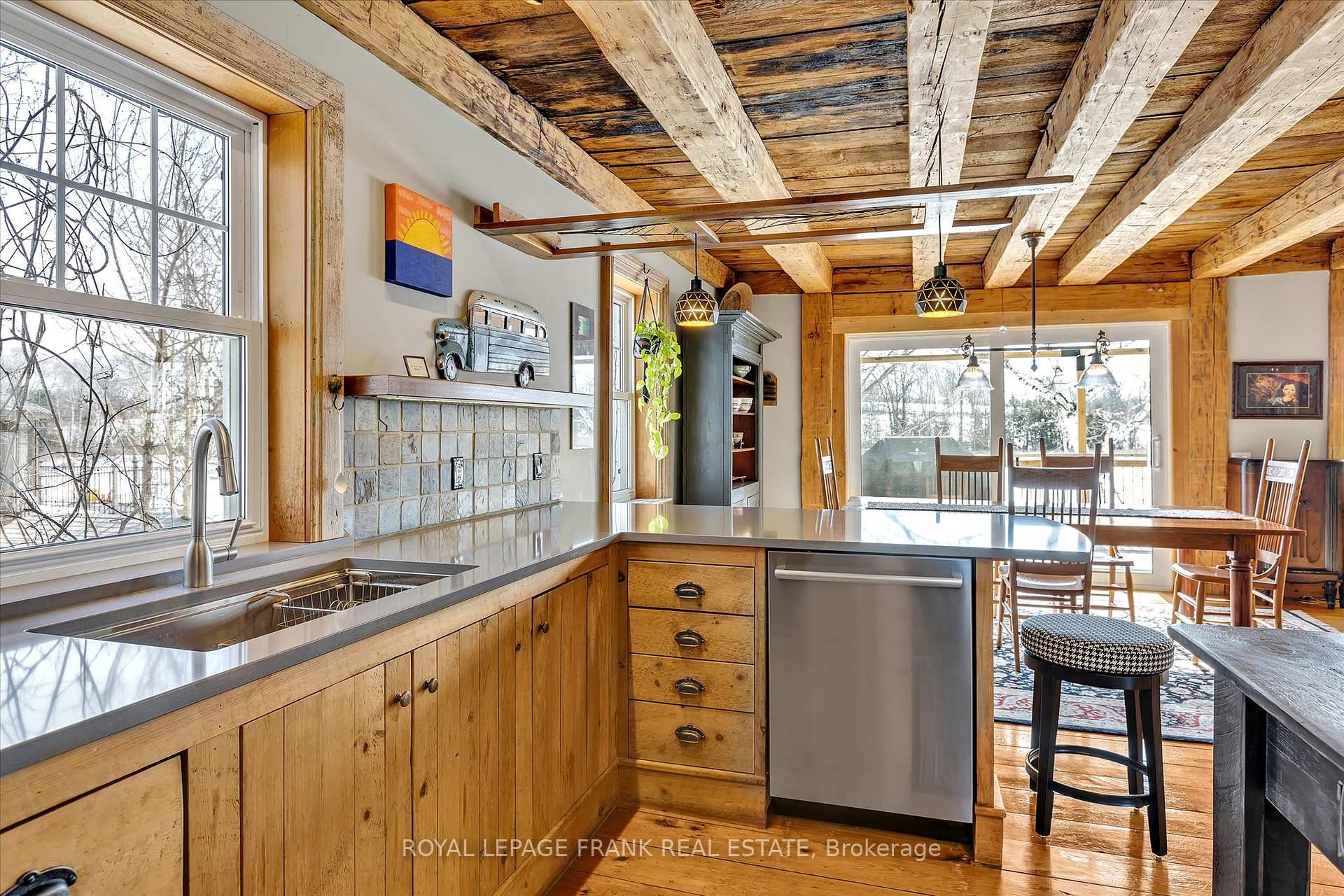 Photo 8 of 1183 Roger Place, Selwyn — HOMEH
