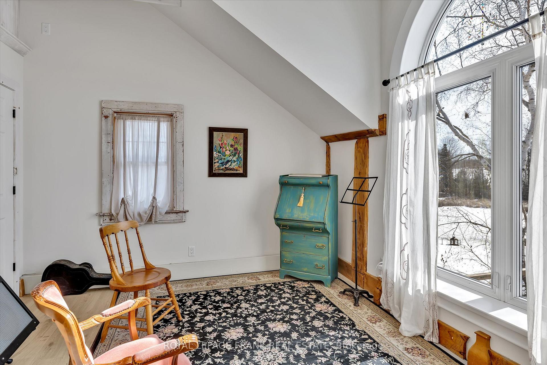 Photo 20 of 1183 Roger Place, Selwyn — HOMEH