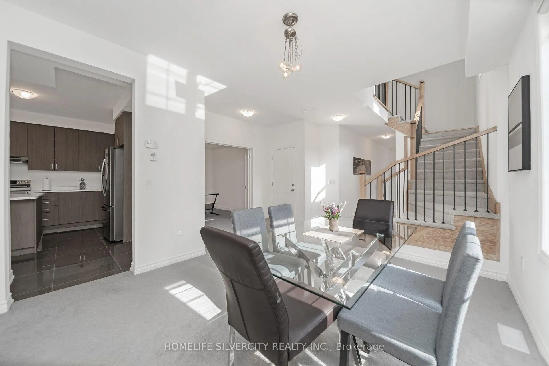 Photo 10 of 26 Sassafrass Road, Springwater, Midhurst — HOMEH