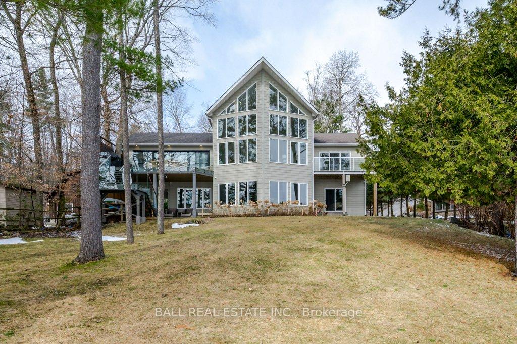 Photo 1 of 3063 Beachwood Drive, Selwyn — HOMEH
