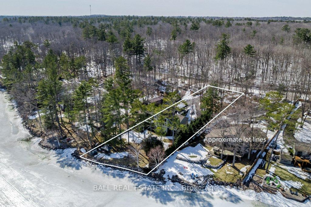 Photo 4 of 3063 Beachwood Drive, Selwyn — HOMEH
