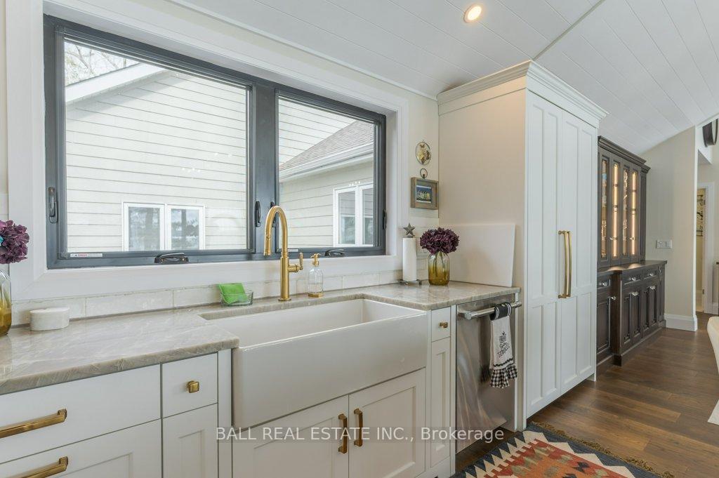 Photo 10 of 3063 Beachwood Drive, Selwyn — HOMEH
