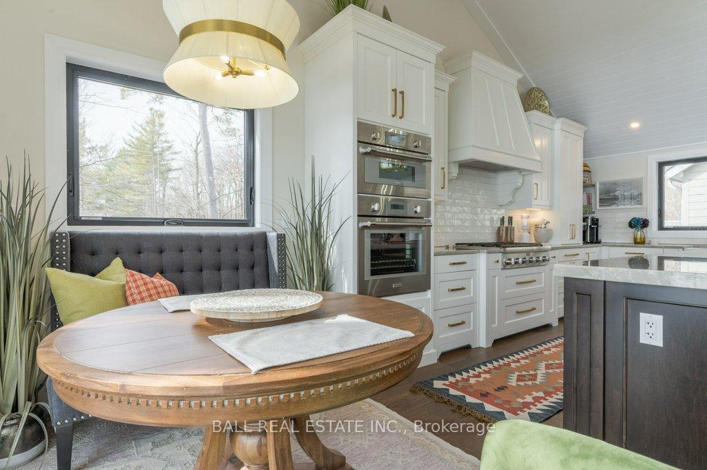 Photo 13 of 3063 Beachwood Drive, Selwyn — HOMEH