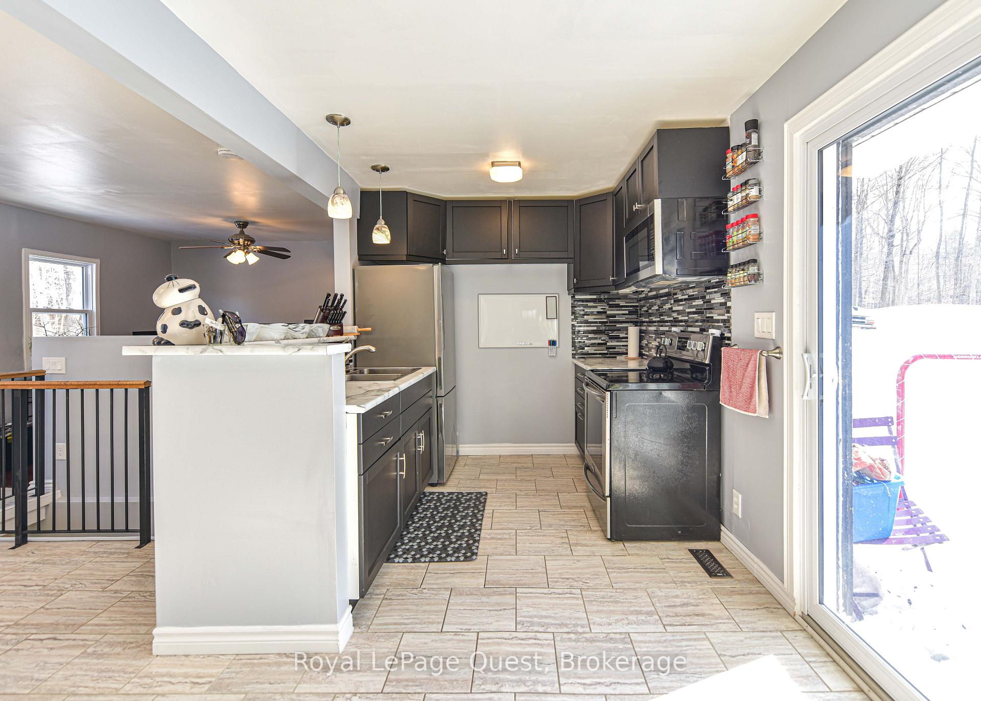 Photo 7 of 1053 Division Road E, Severn, Rural Severn — HOMEH