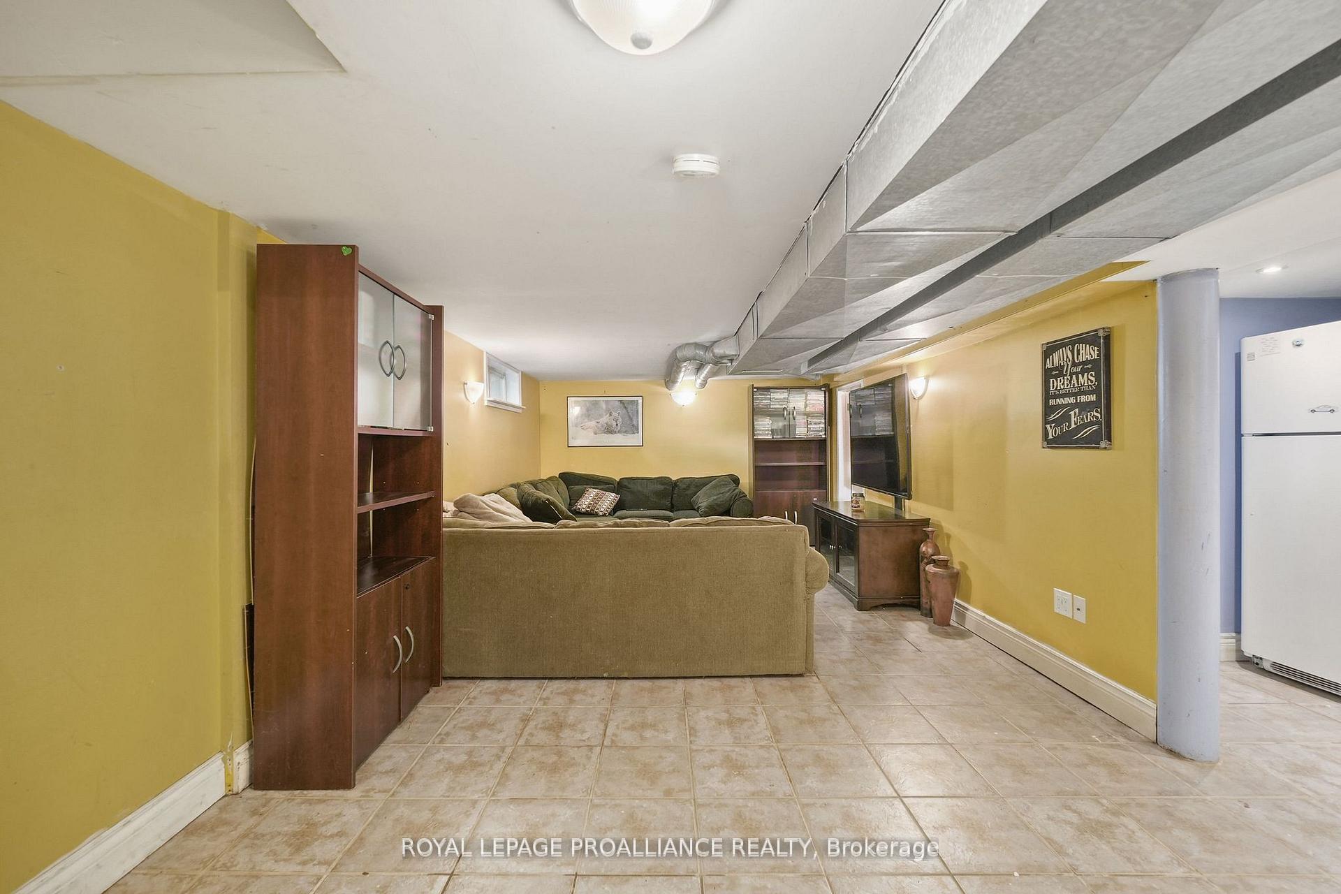 Photo 24 of 560 Carnegie Avenue, Selwyn — HOMEH