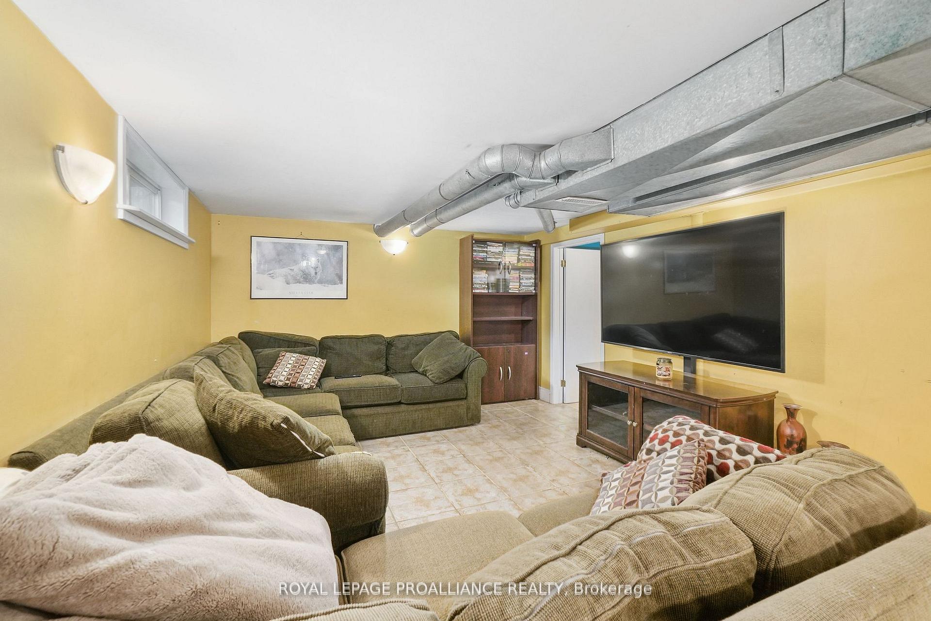 Photo 25 of 560 Carnegie Avenue, Selwyn — HOMEH