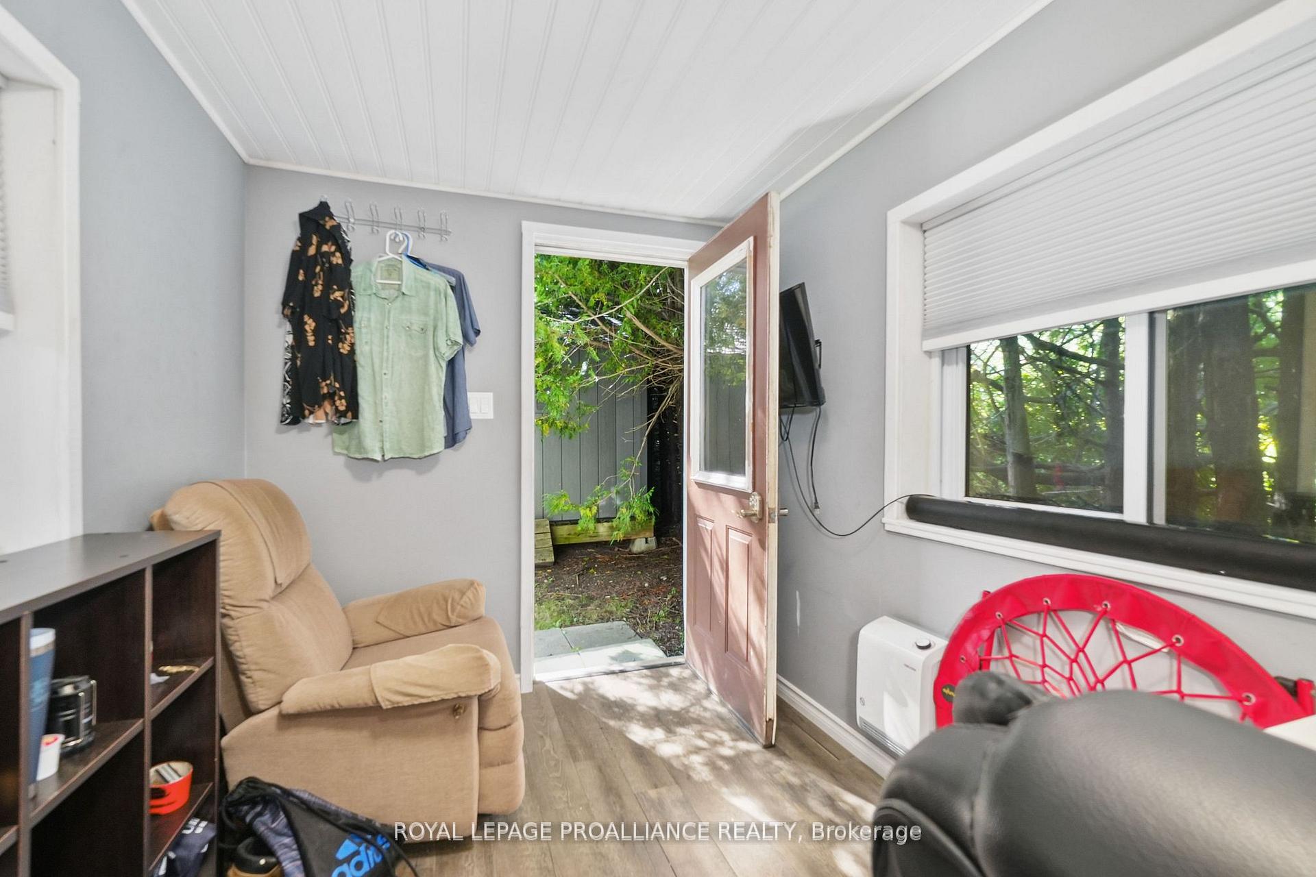 Photo 35 of 560 Carnegie Avenue, Selwyn — HOMEH