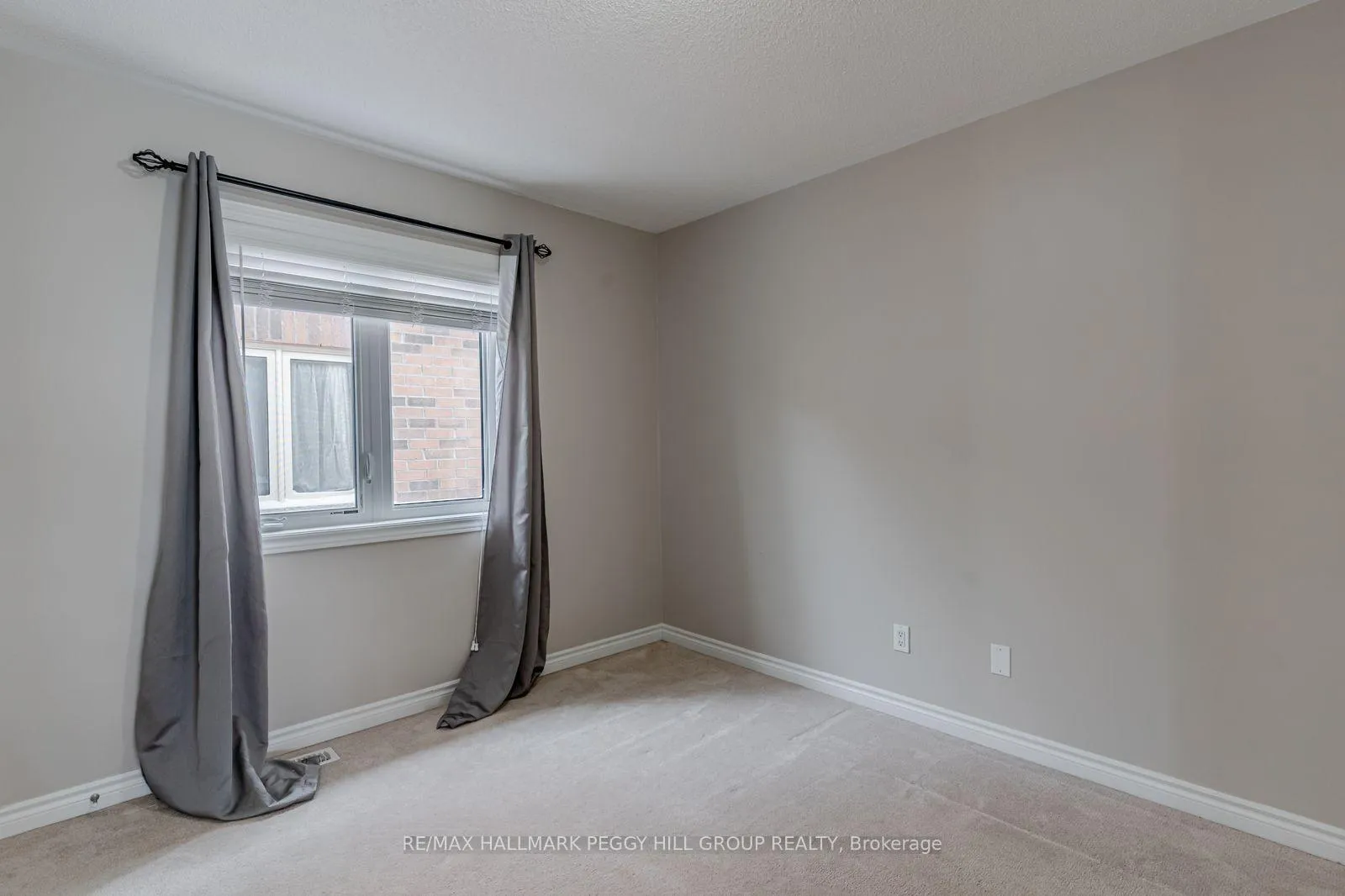 Photo 11 of Unit Upper, 58 Oliver's Mill Road, Springwater, Centre Vespra — HOMEH