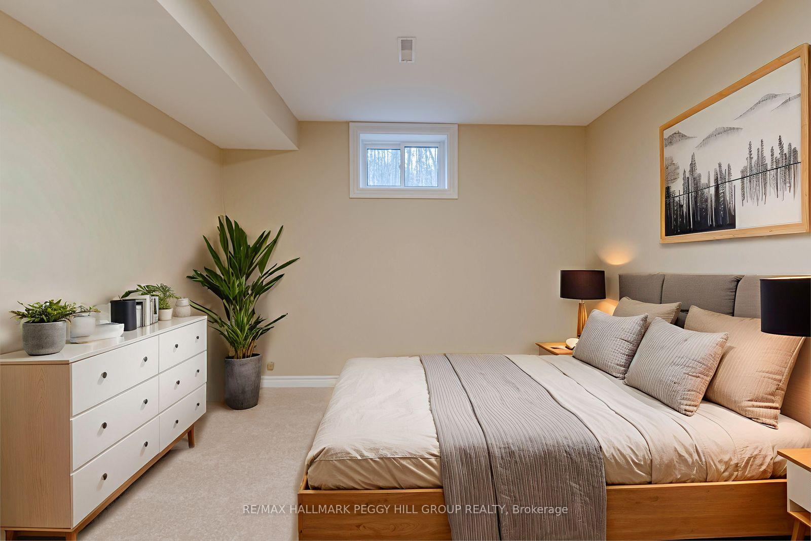 Photo 23 of 1311 Snow Valley Road, Springwater, Midhurst — HOMEH