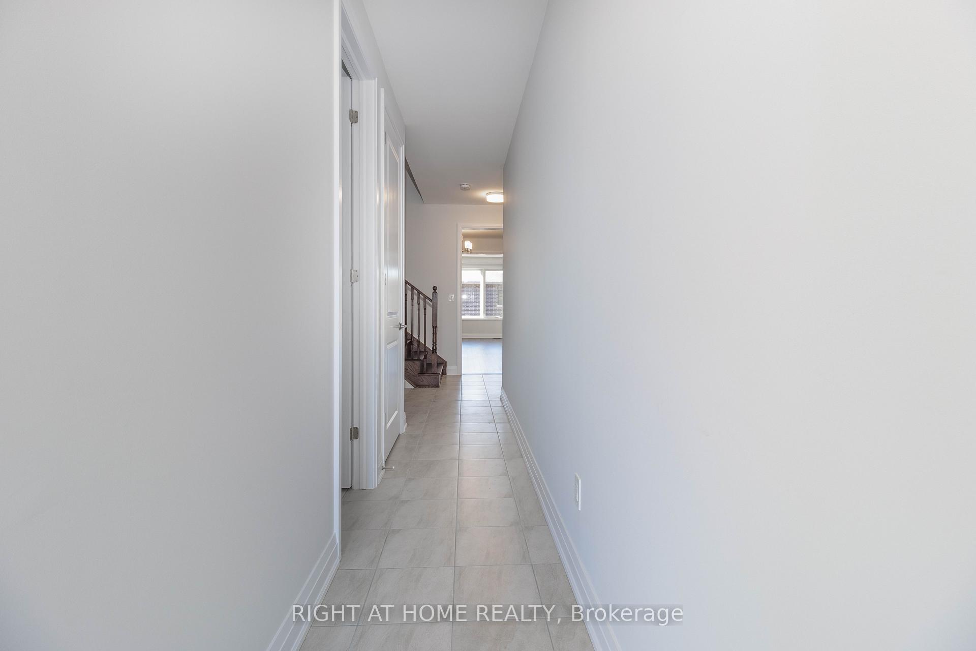 Photo 4 of 6 Periwinkle Road, Springwater, Midhurst — HOMEH